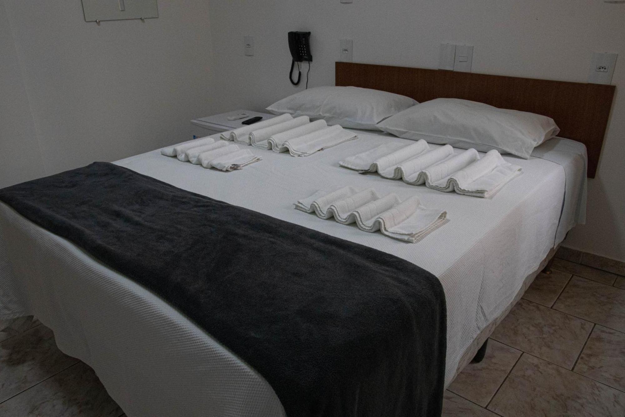 Hotel 15 De Julho Foz do Iguaçu Zewnętrze zdjęcie